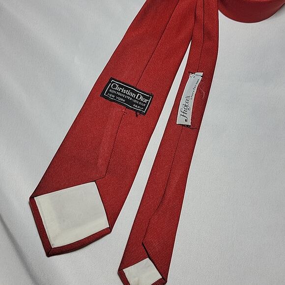 Christian Dior Tie Solid Red Embroidery Logo Designer Skinny Business Vintage - Picture 3 of 7